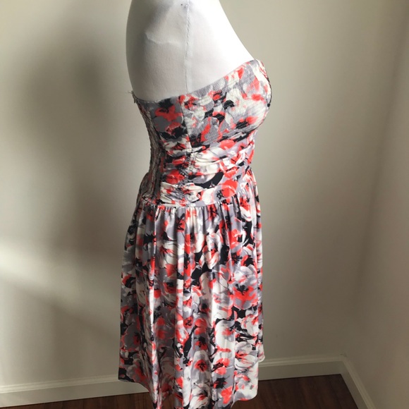 Parker Strapless Floral Corset Style Dress - Picture 7 of 8